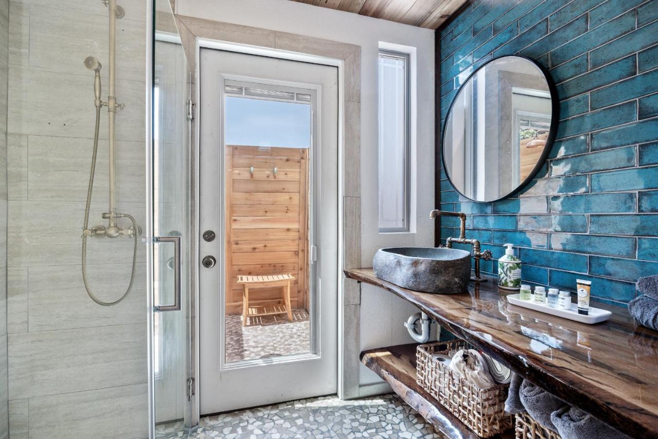 Romantic Tiny Luxury Retreat W Heated Pool, Sauna N Outdoor Shower In Wimberley 10 Acres Buitenkant foto